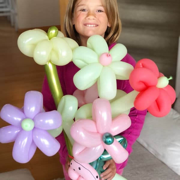 Balloon rose arrangement