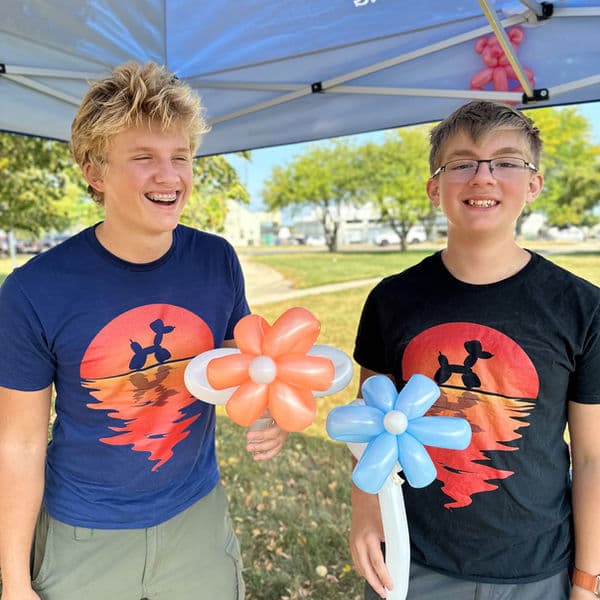 Balloon flower sculpture